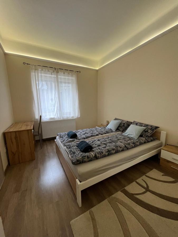 Albi Apartman Сегед Екстериор снимка